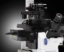 Olympus IX81 microscope with the new ZDC2 Z-Drift compensation 